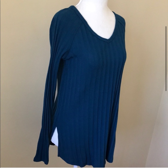 Teal ribbed sweater - Picture 4 of 8